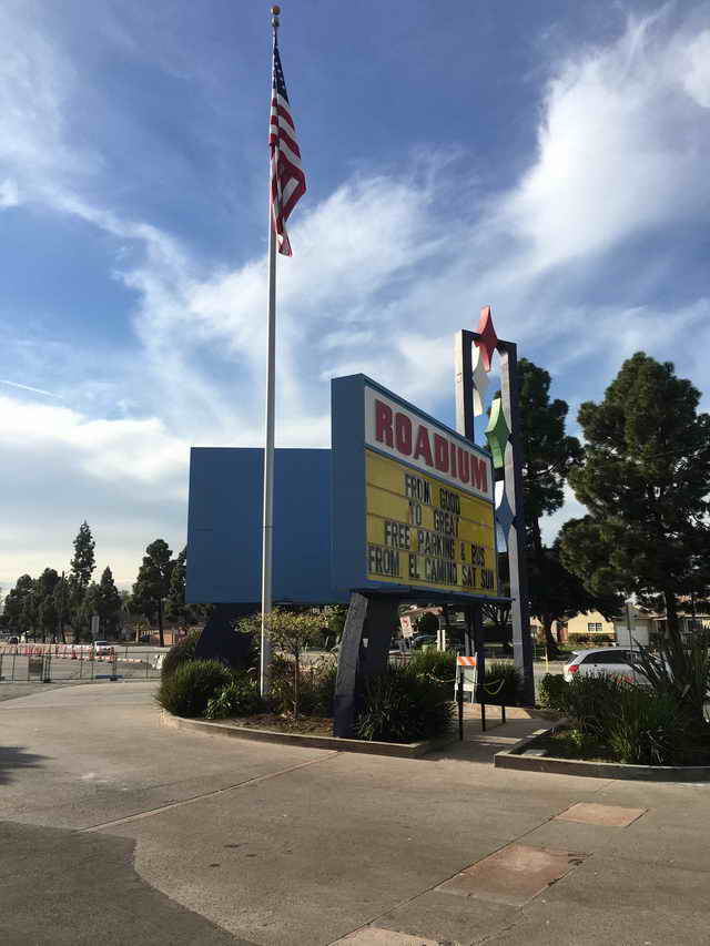 Roadium Drive-In - 2016 Photo